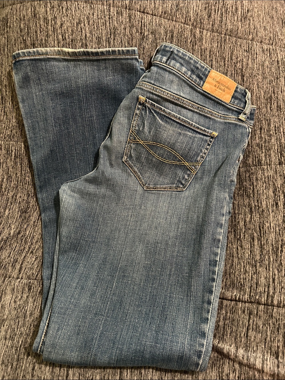 Abercrombie & Fitch Women’s Medium Blue Bootcut Jeans